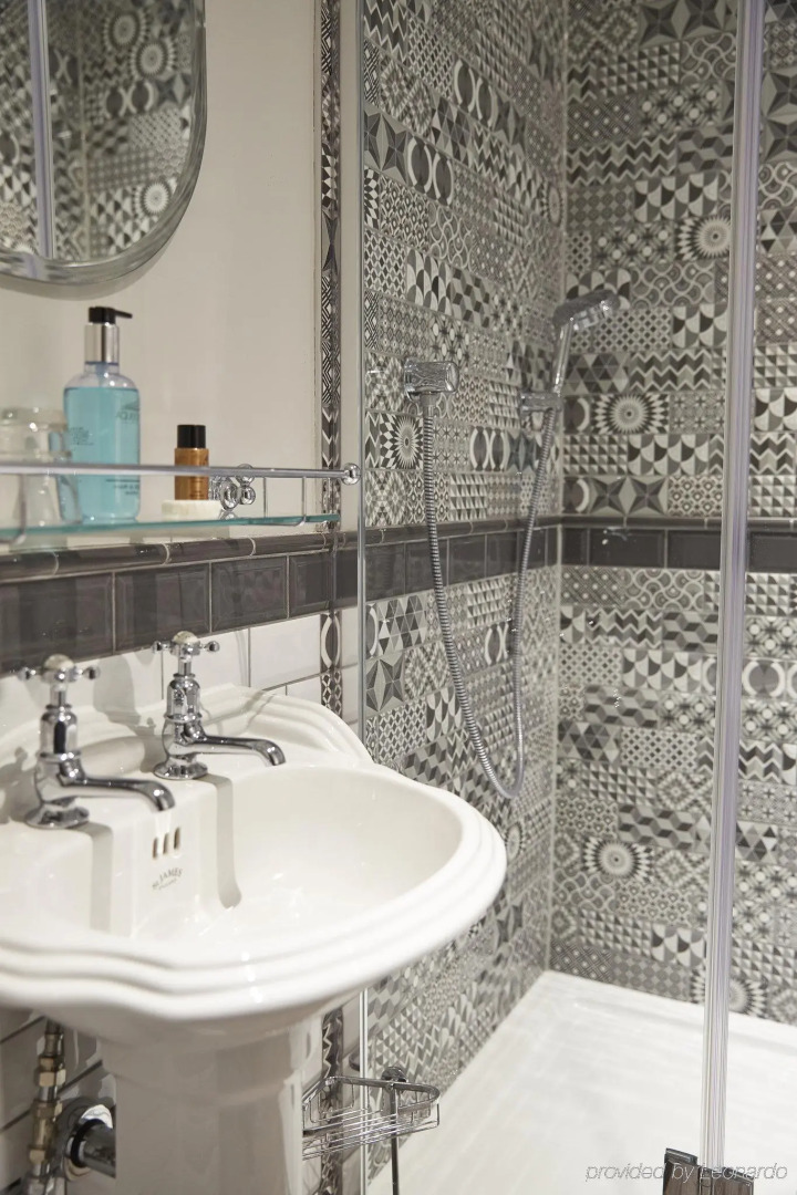 The Rose Revived - Chef & Brewer