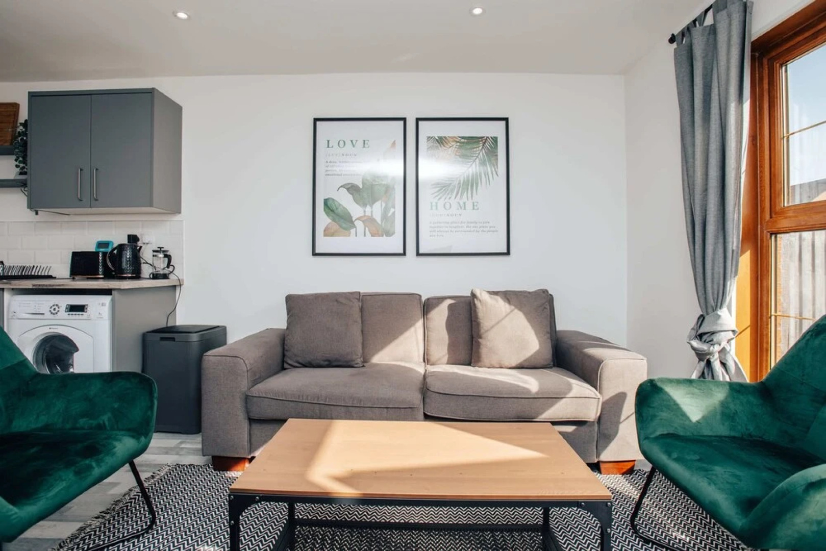 Stunning 3 BD Townhouse IN Tipton-15 Mins TO Bham