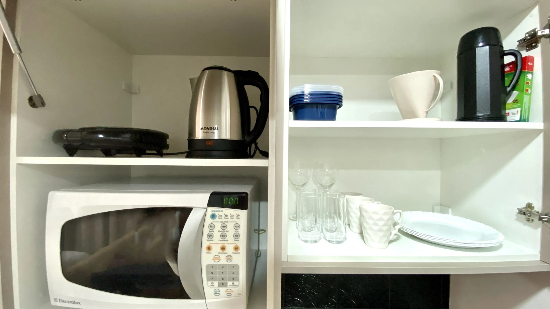 SLR - Essential GRU Airport By Anora Spaces