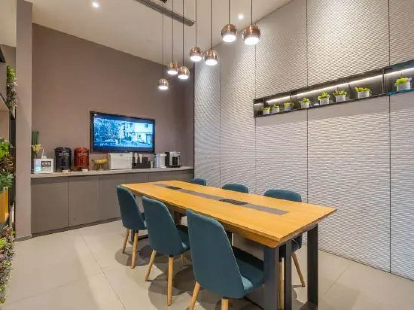 Home Inn Selected(Shanghai North Sichuan Road Baoshan Road subway station store)