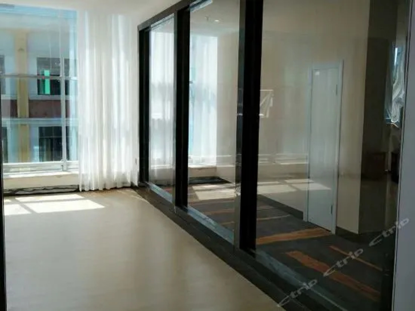 Jiulong Lixing Hotel