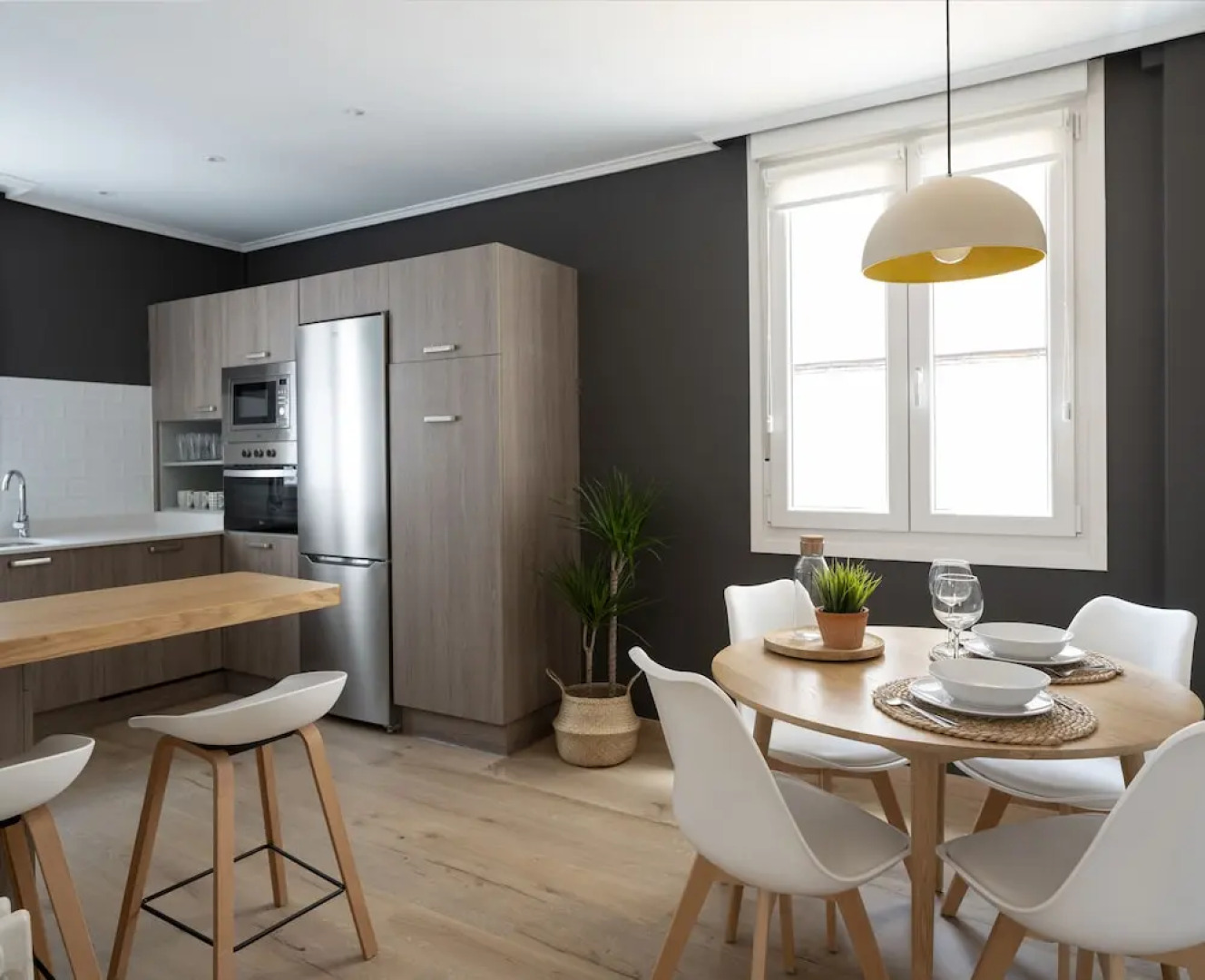 PREMIUM LOCATION! Central Park and Guggenheim