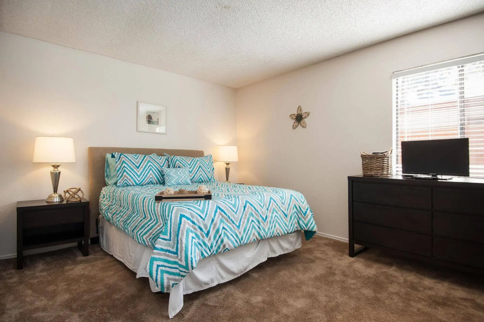 Sunshine Suites at Midway