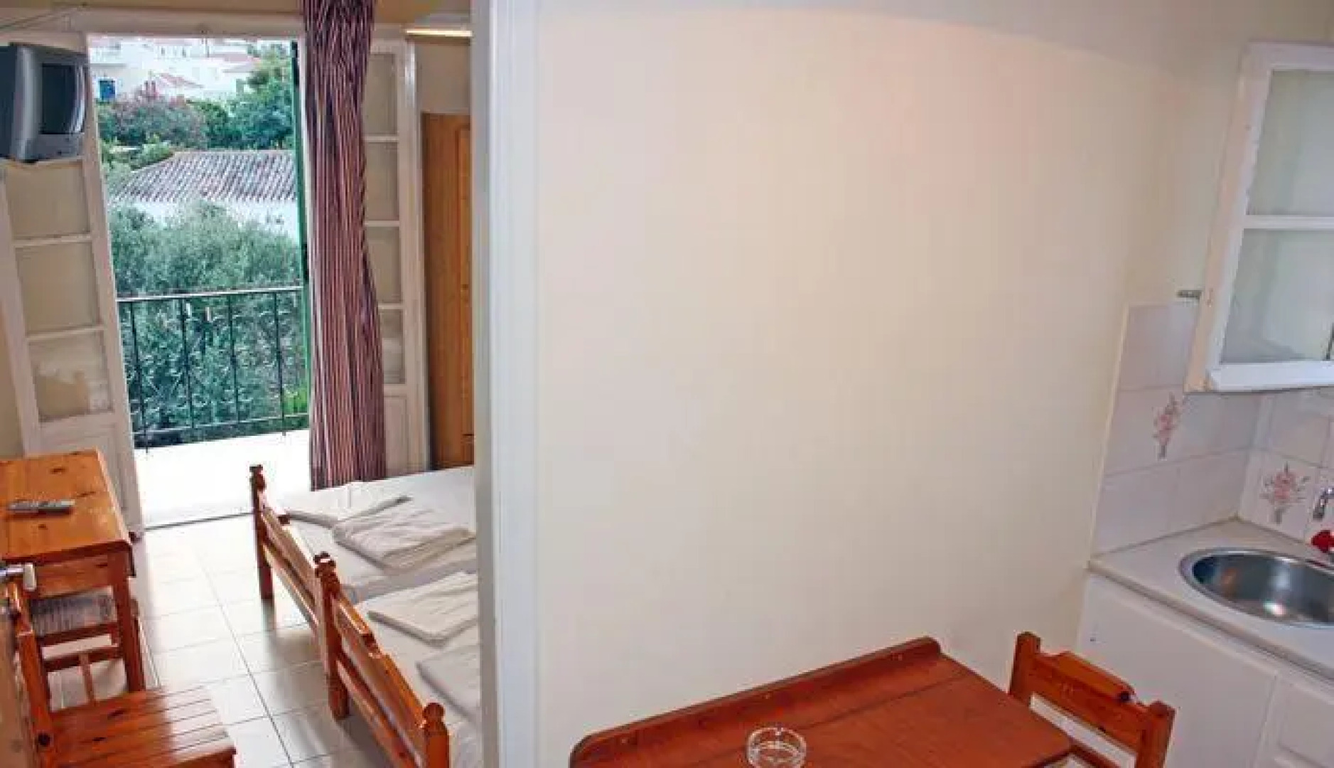 Nikos -Dimitris Apartments