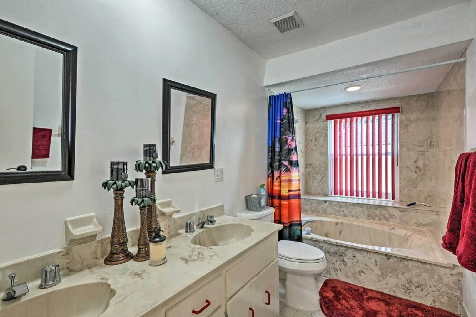 The Aviator's Dream: Pool, Spa & Private Runway!