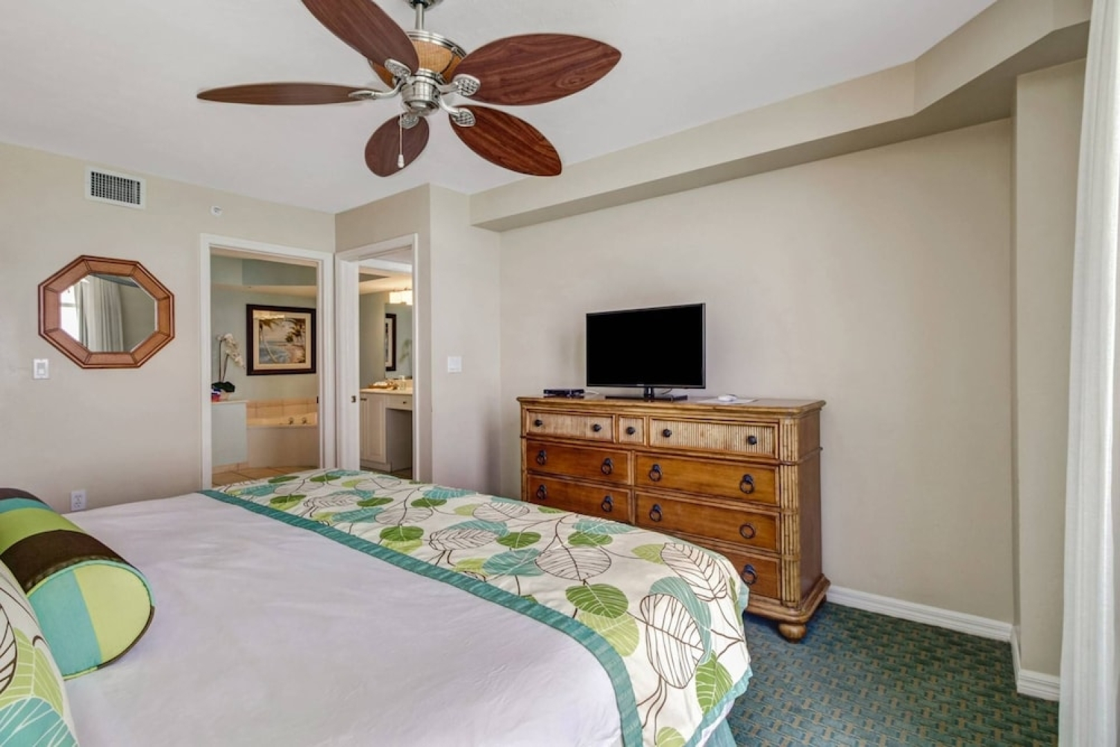 Lovers Key Resort 905