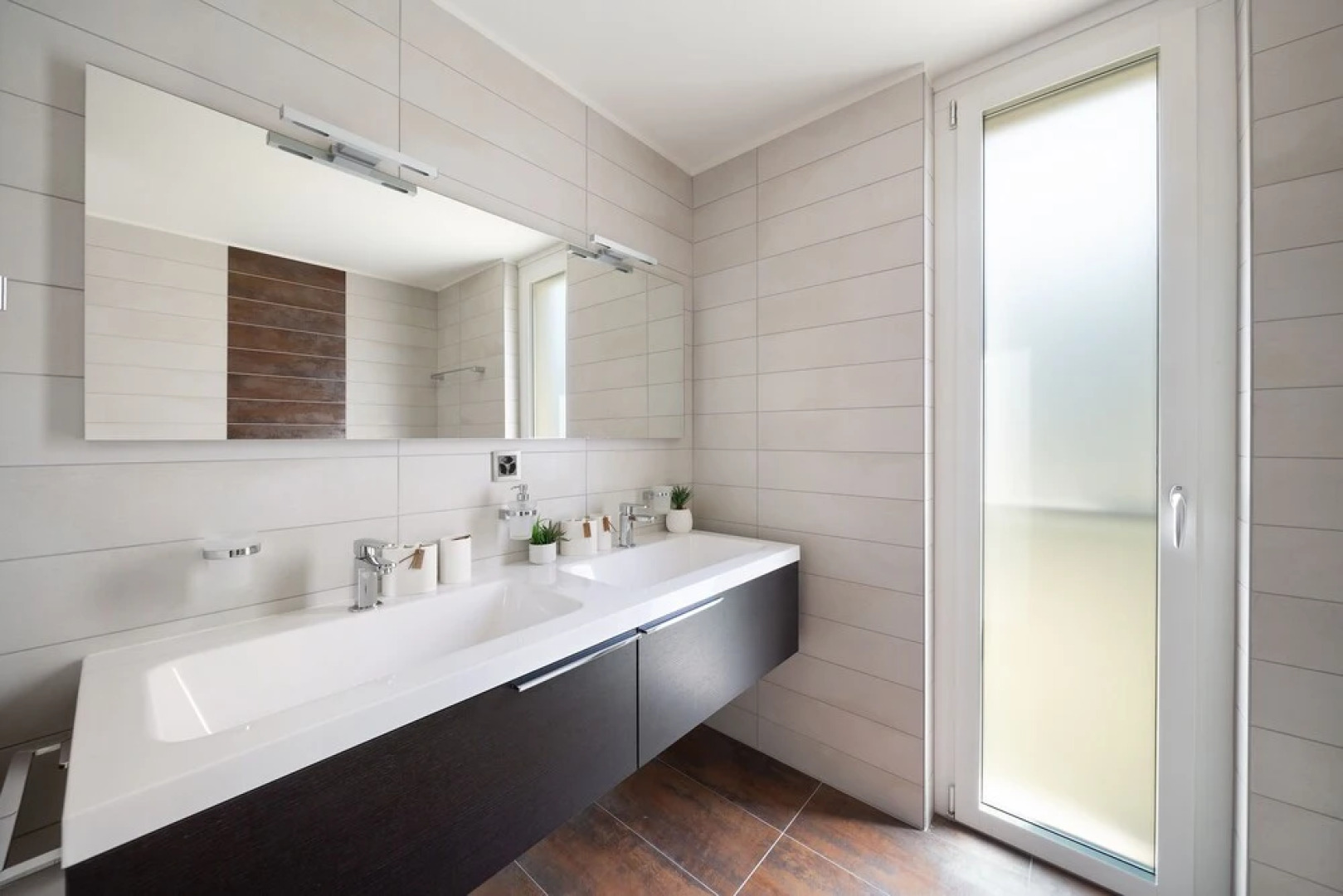 Montreux Panoramic Views 4BD Apartment