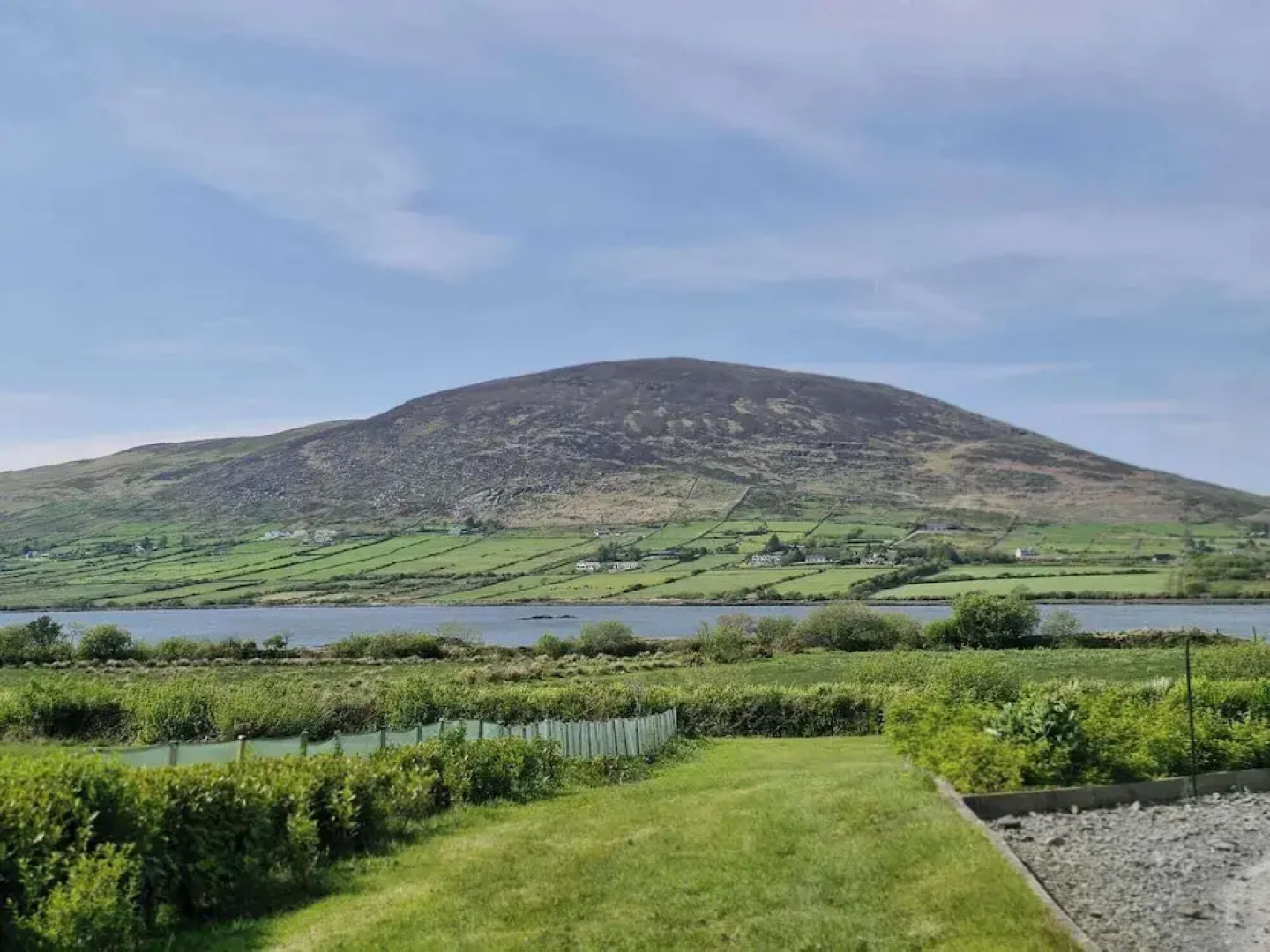 Villa Daffodil - Sleeps 2 & Stunning Seaside Views