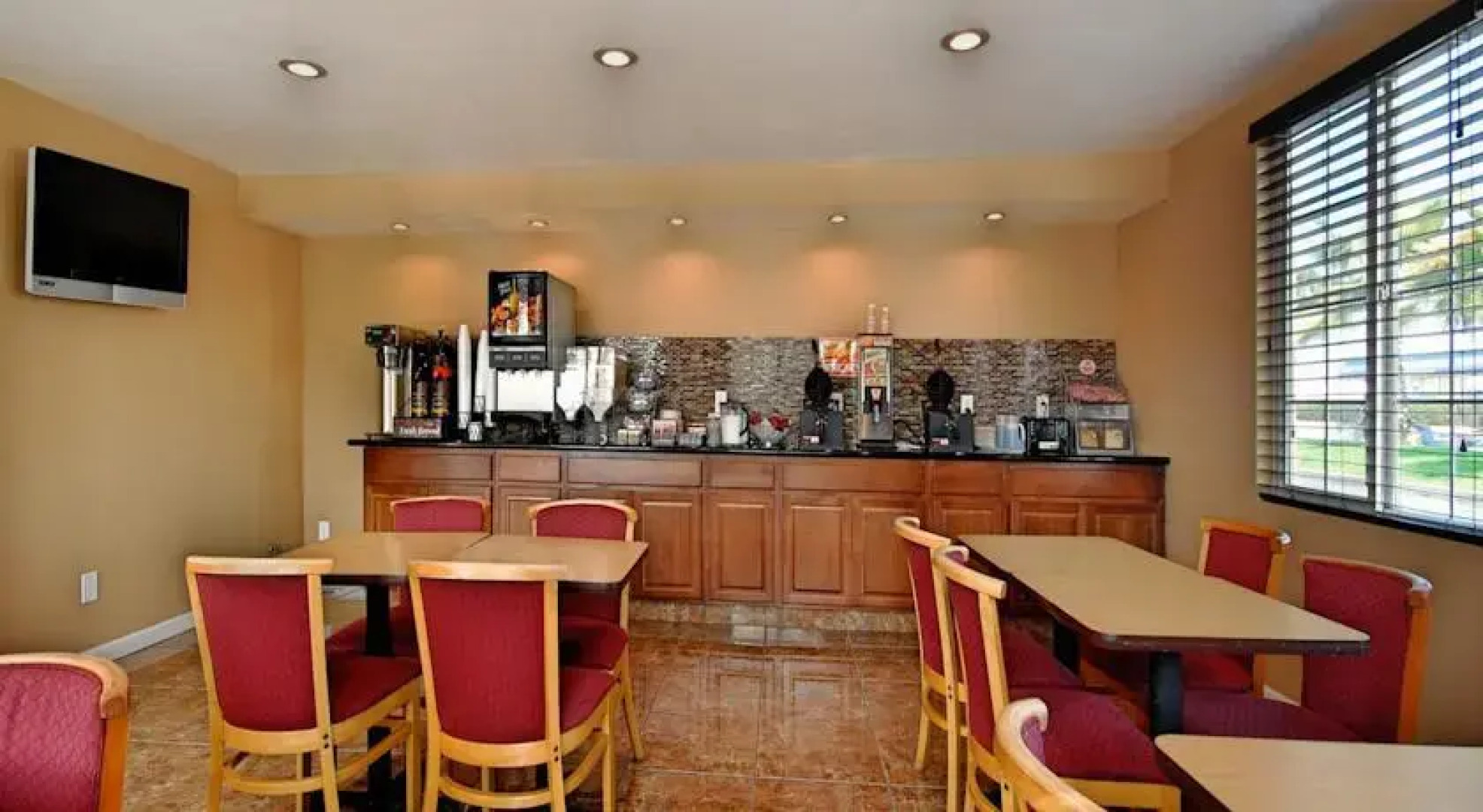 Knights Inn Buttonwillow