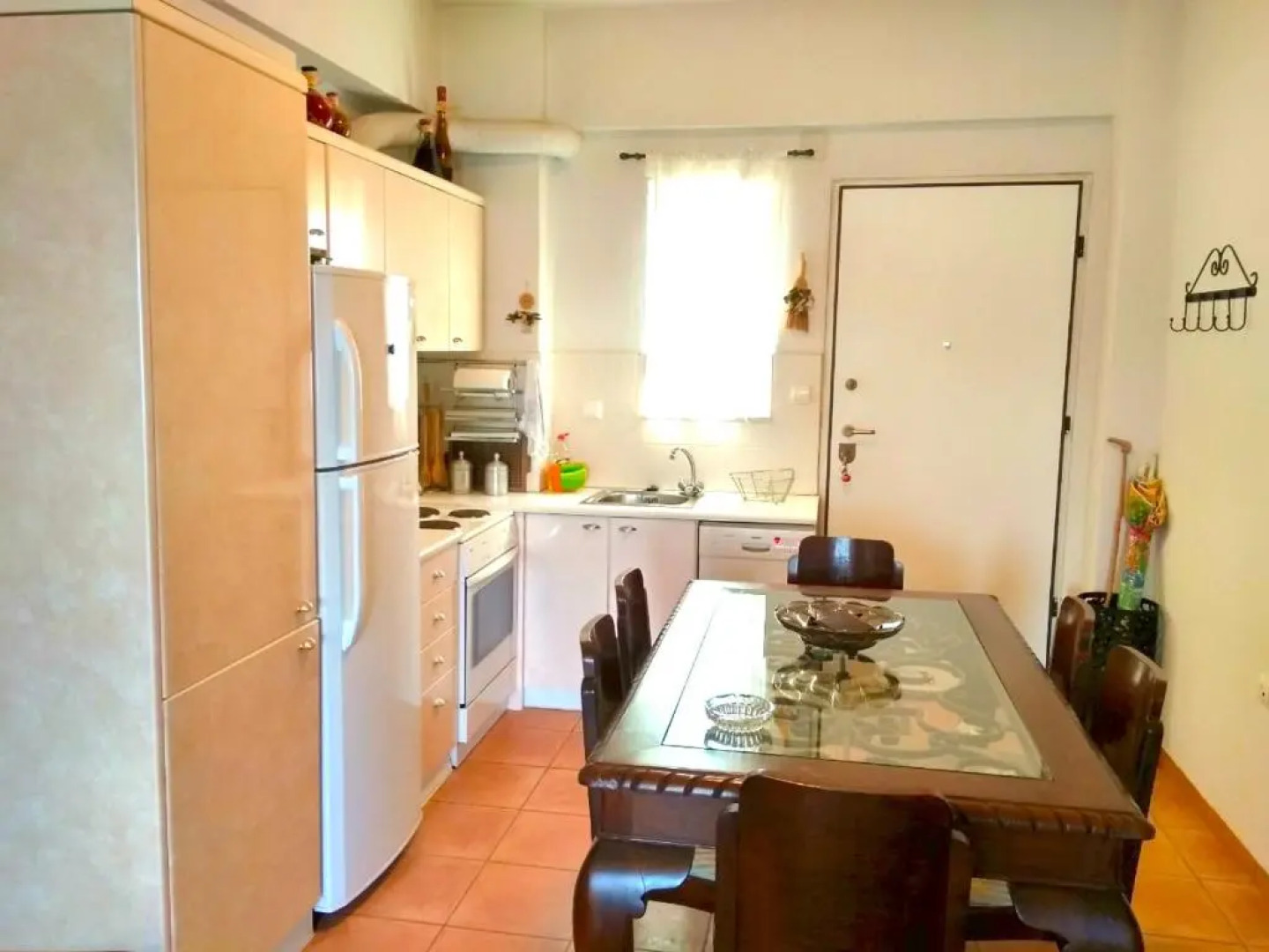 Theologos: Front Sea View Apartment