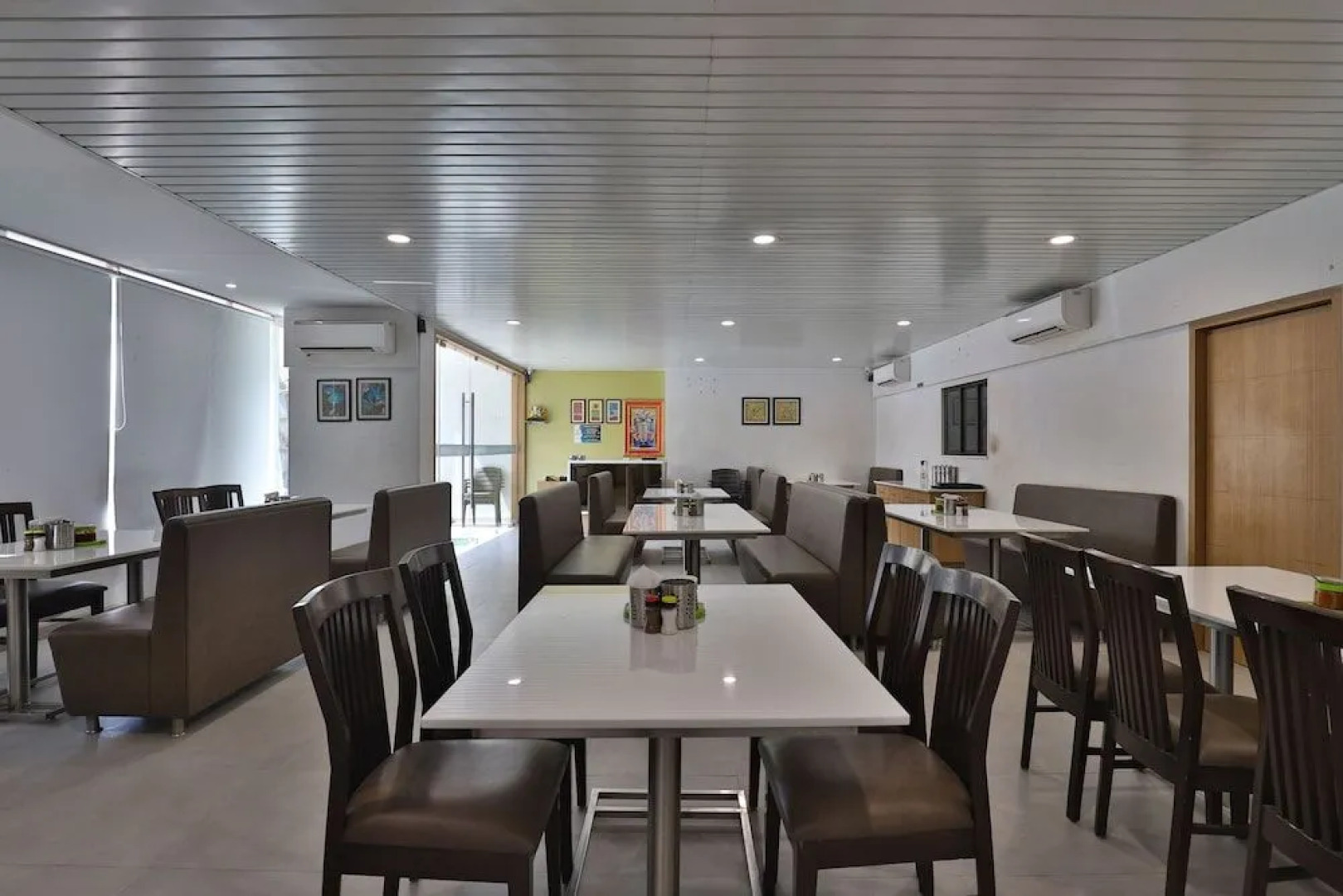 OYO Townhouse 27926 Sector 66 Noida