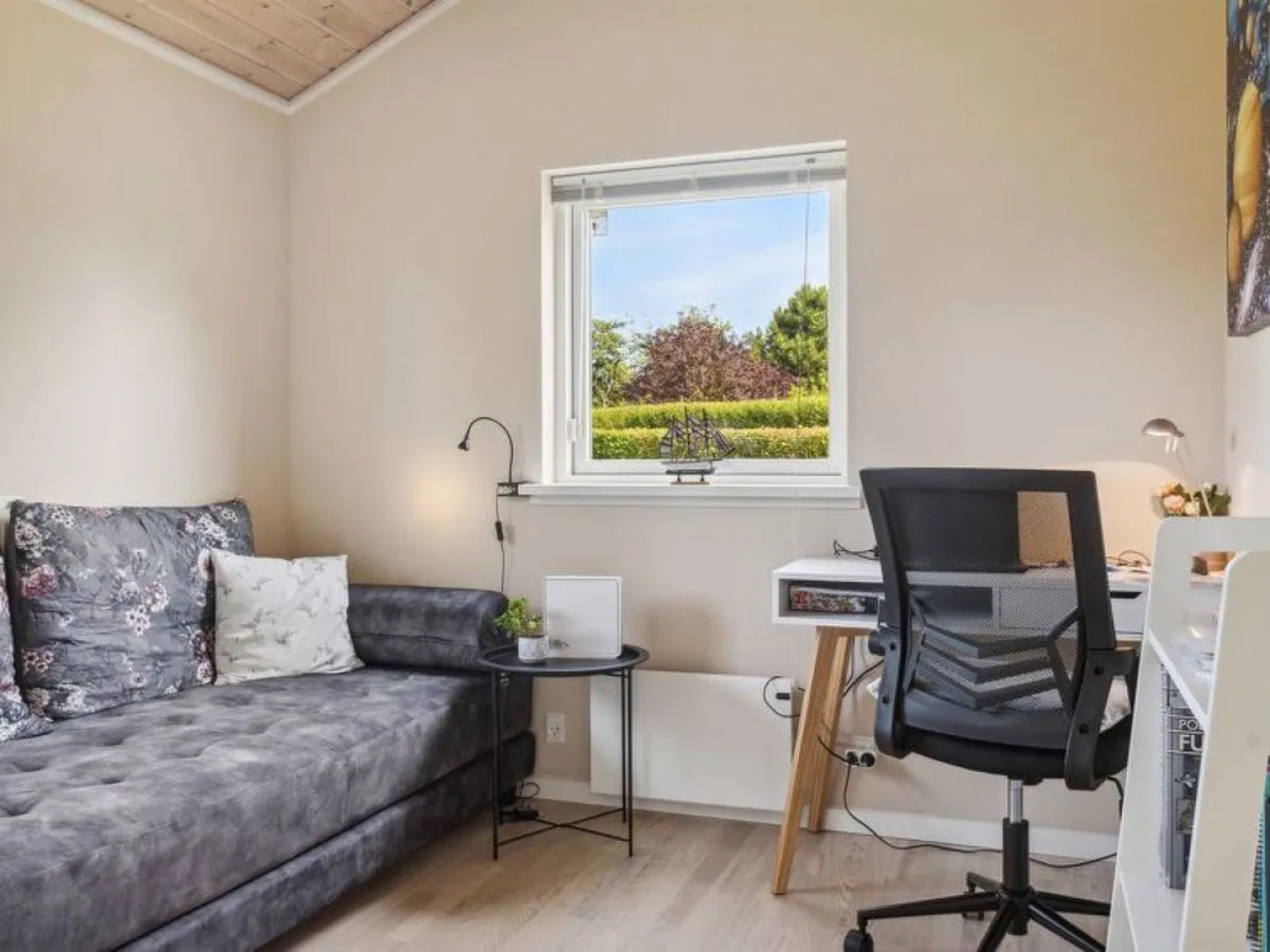 "Asvalde" - 200m to the inlet in Sealand