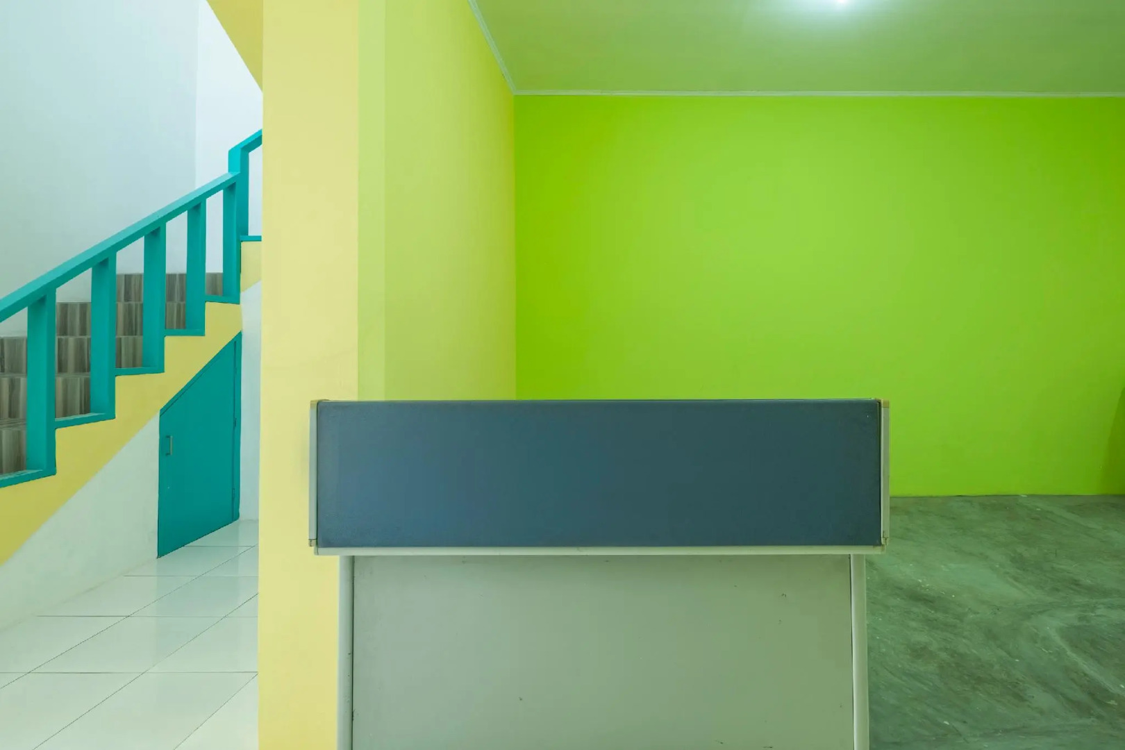 OYO Life 1889 Mbuahpage