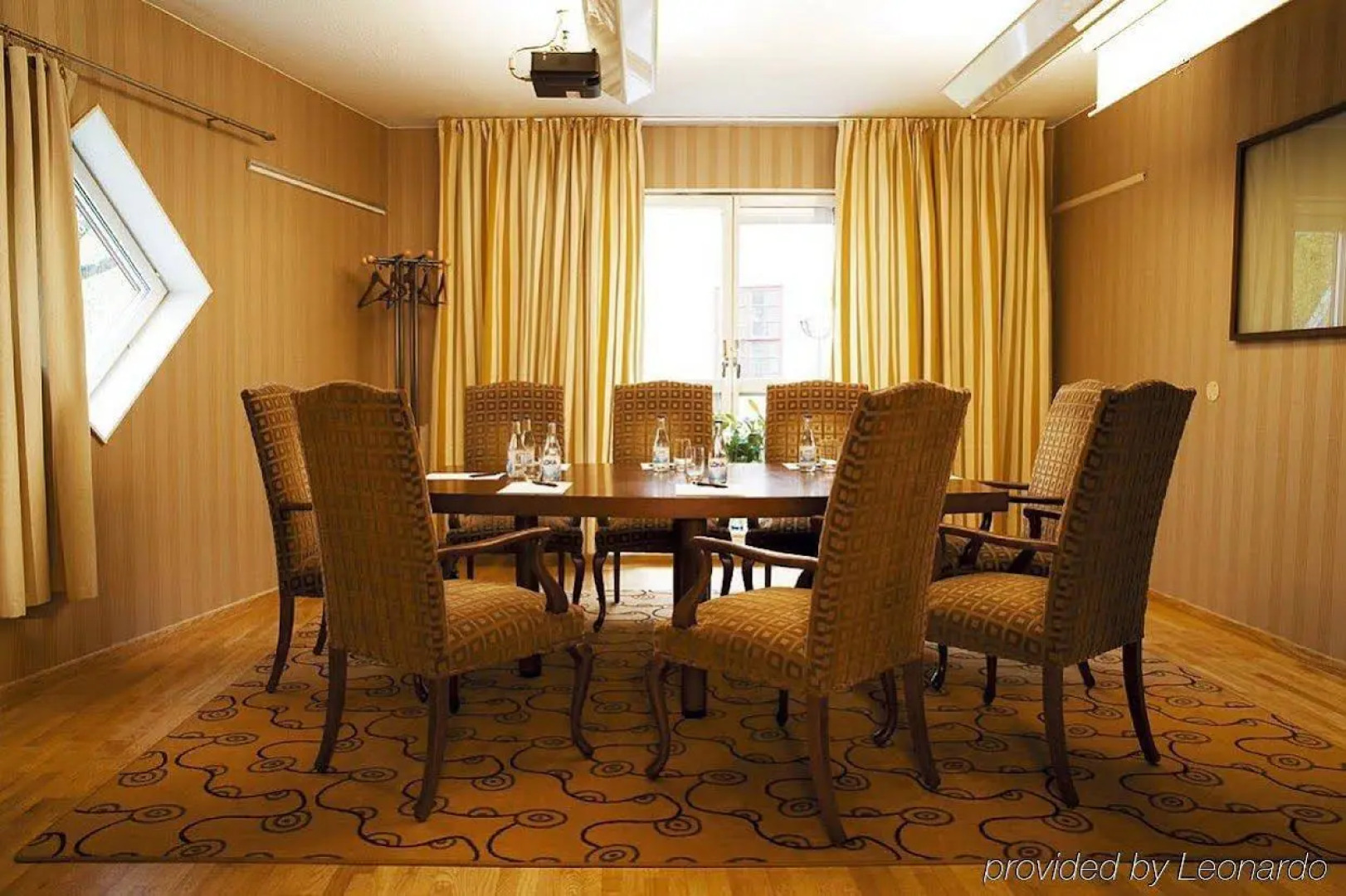 Hagastrand, Autograph Collection