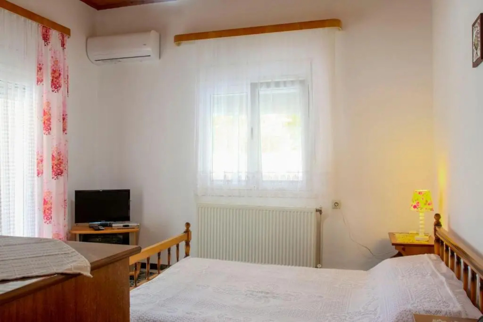 Kanakades Village House