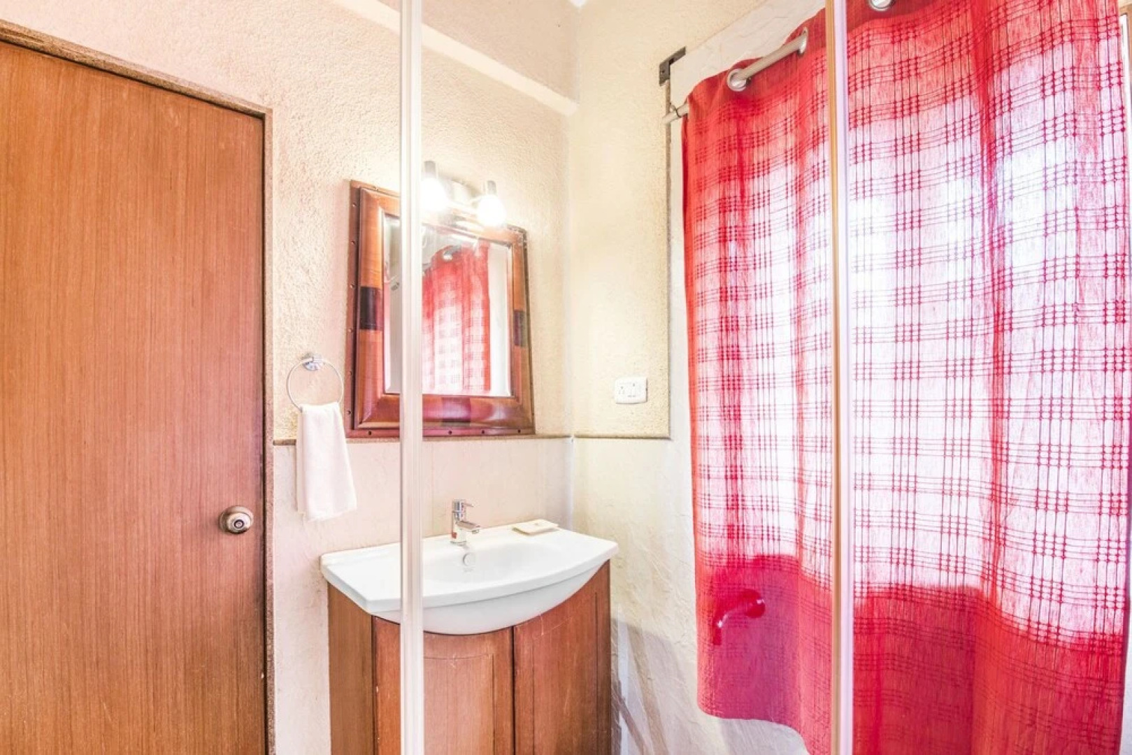 GuestHouser 3 BHK Villa 338d