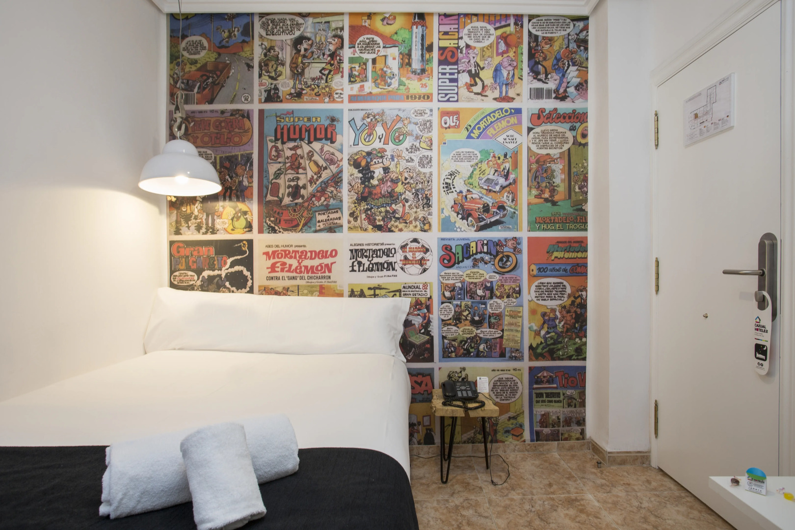 Casual Vintage Valencia Hotel