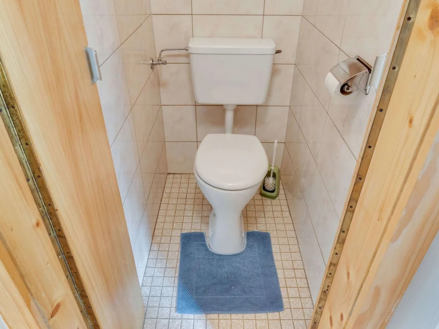 Spacious Chalet in Maishofen near Forest