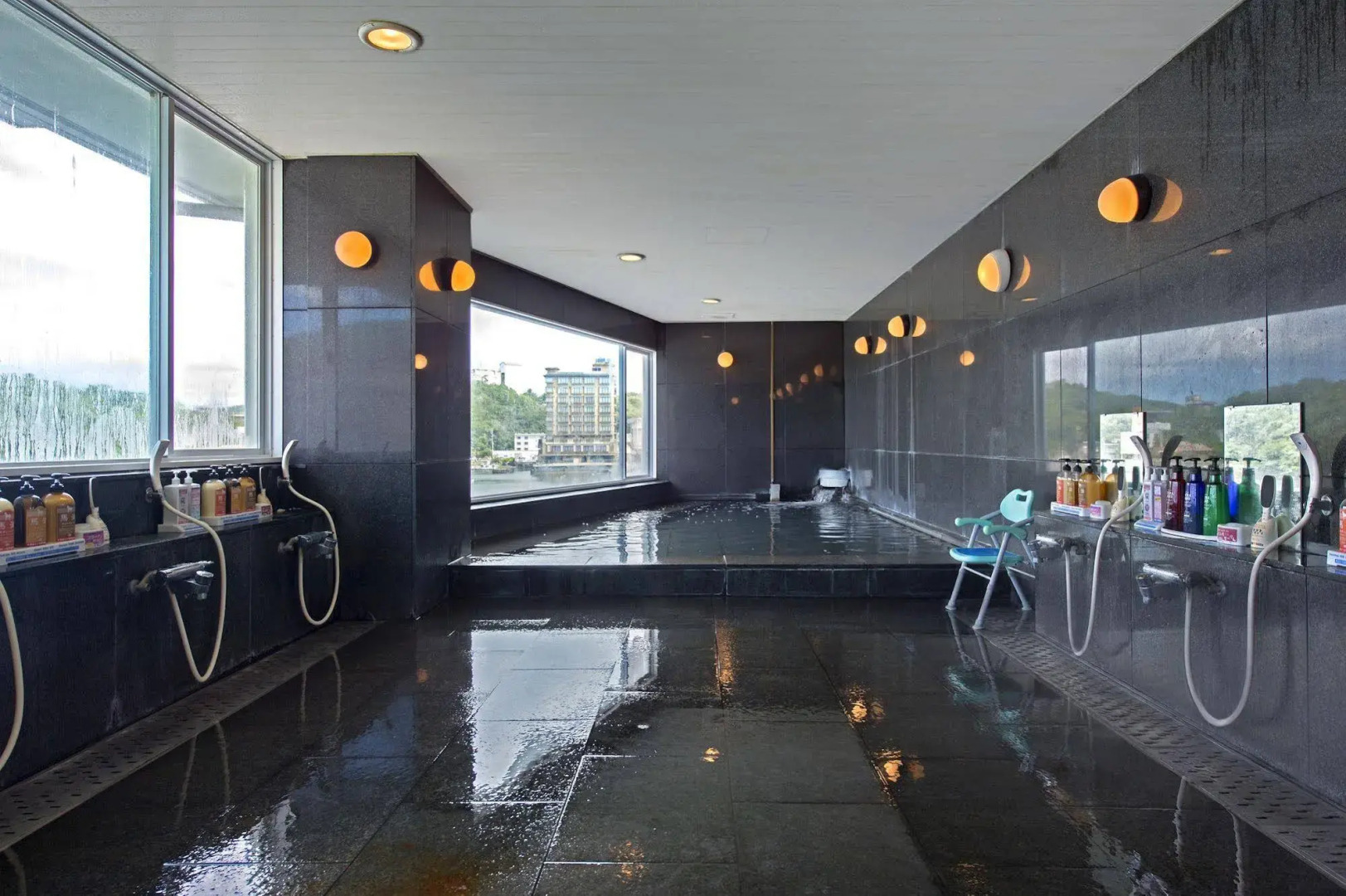 Izumigo Toba Dog Paradise Hotel