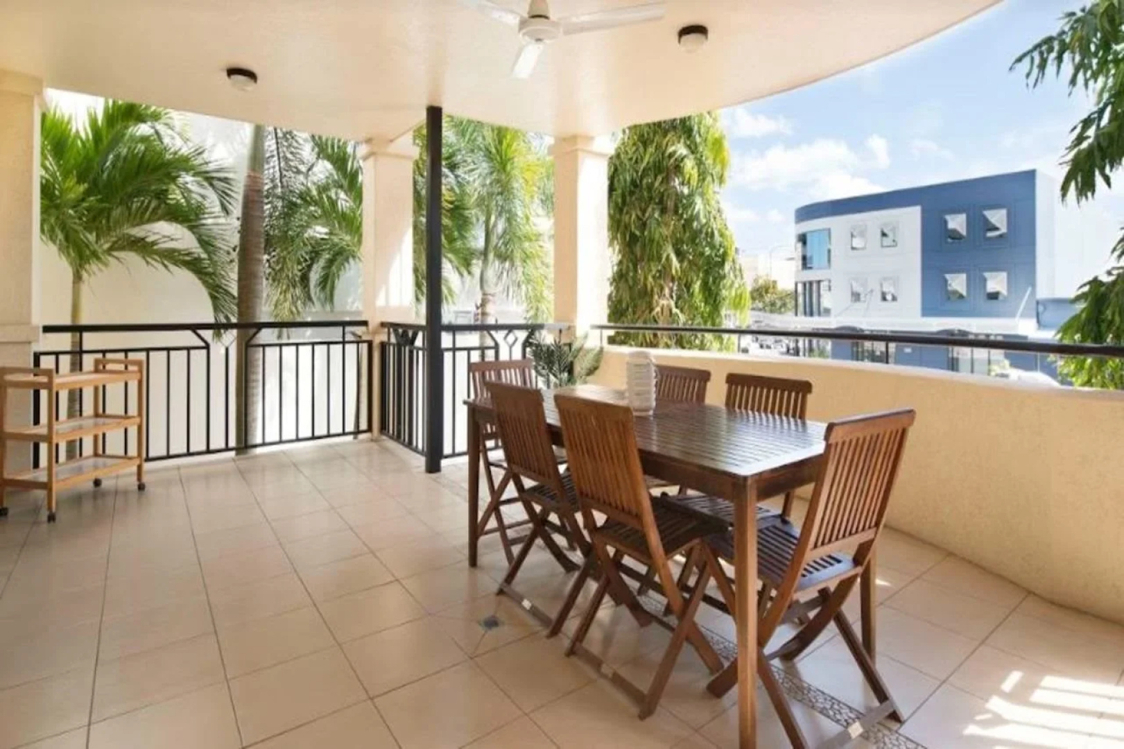 Cairns City Apartments