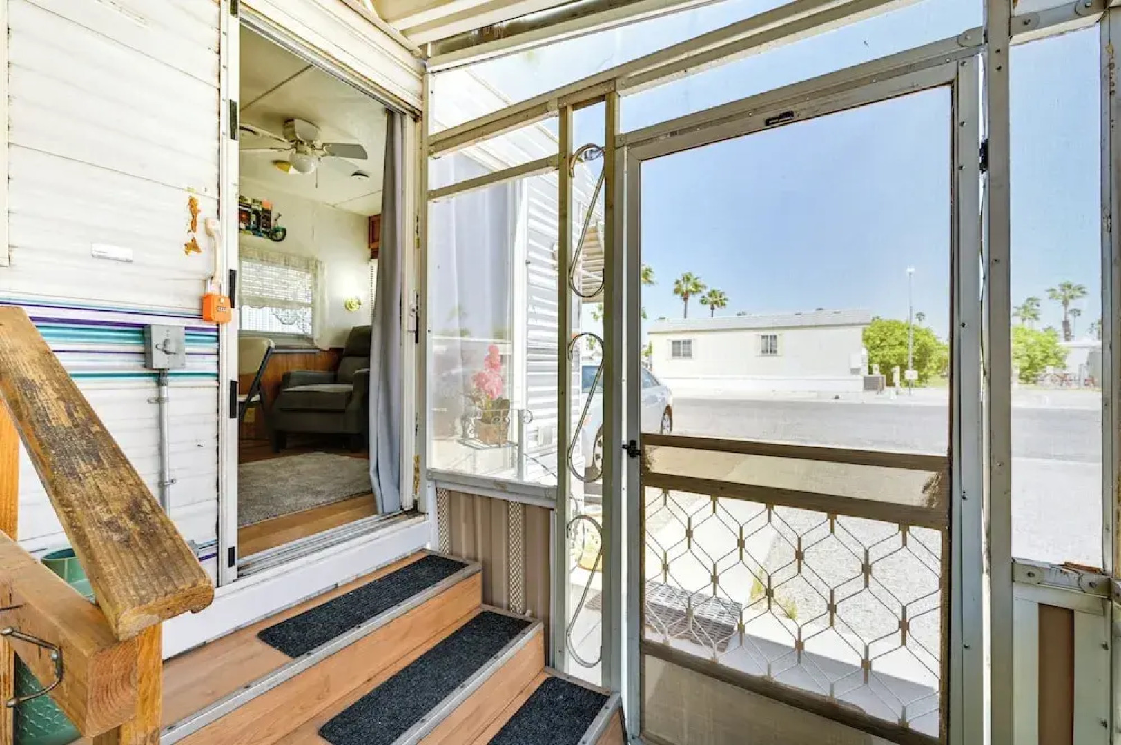 Yuma Getaway w/ Pool Access, 5 Mi to Lutes Casino!