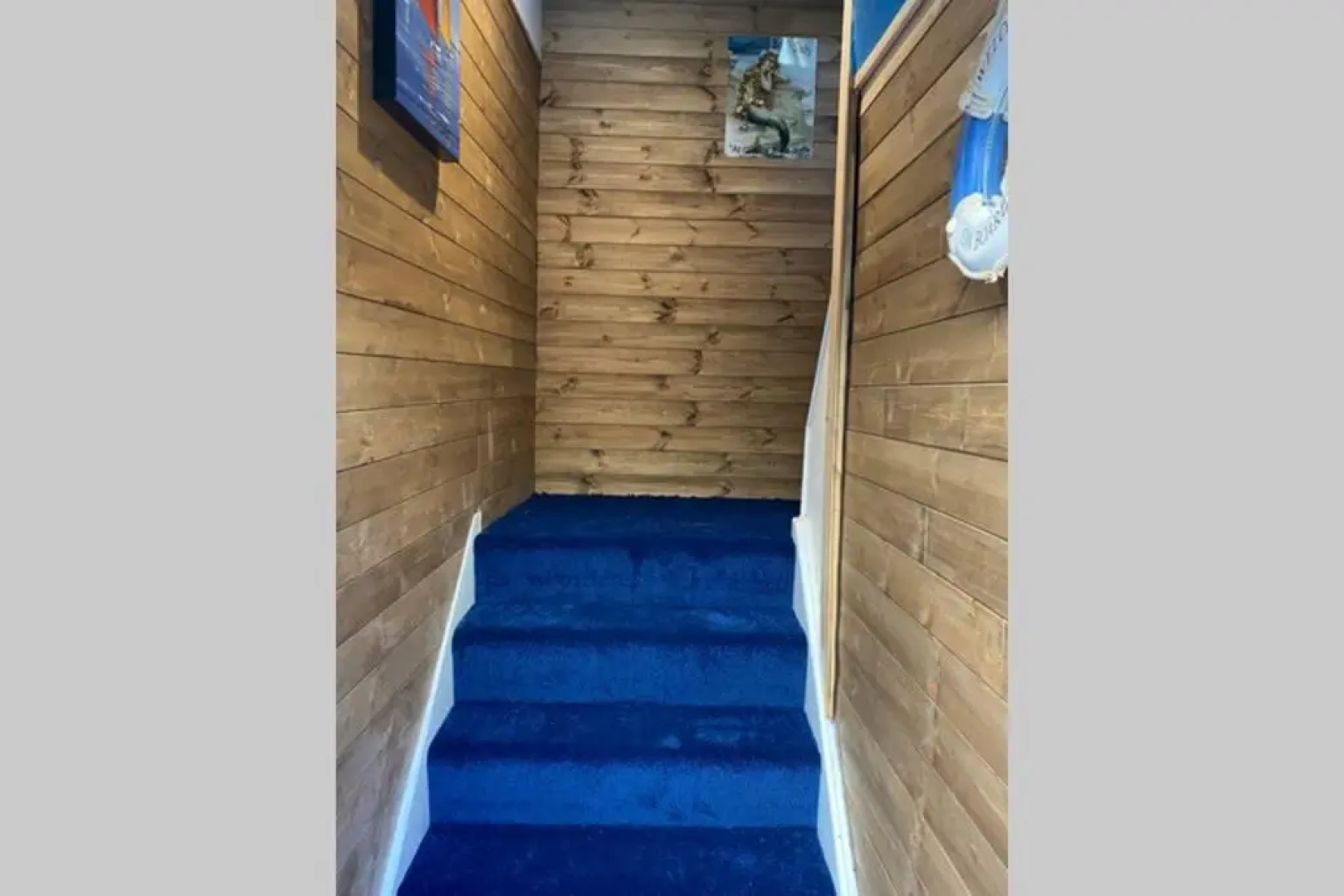 Seagulls Rest Marine Themed Seaview Apartment