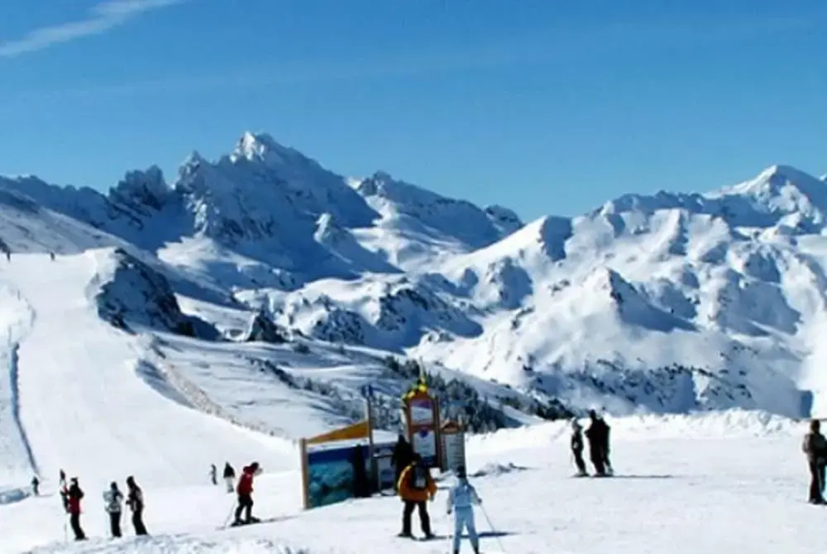 Apartment With 2 Bedrooms in Luzenac - 8 km From the Slopes