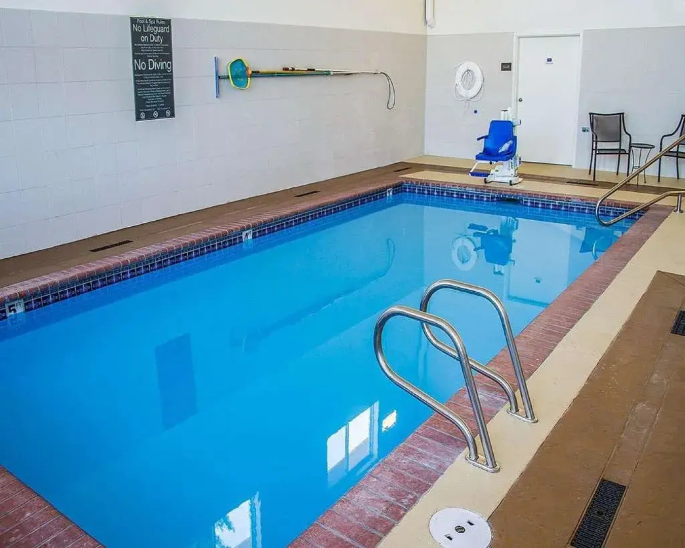 Fairbridge Inn Express