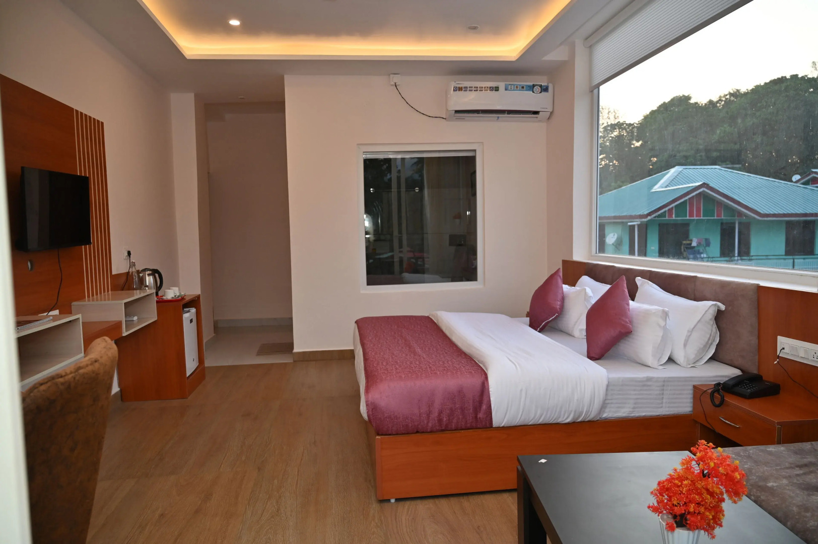 Hotel Sagar Residency- Best Mountain View Hotel In Palampur