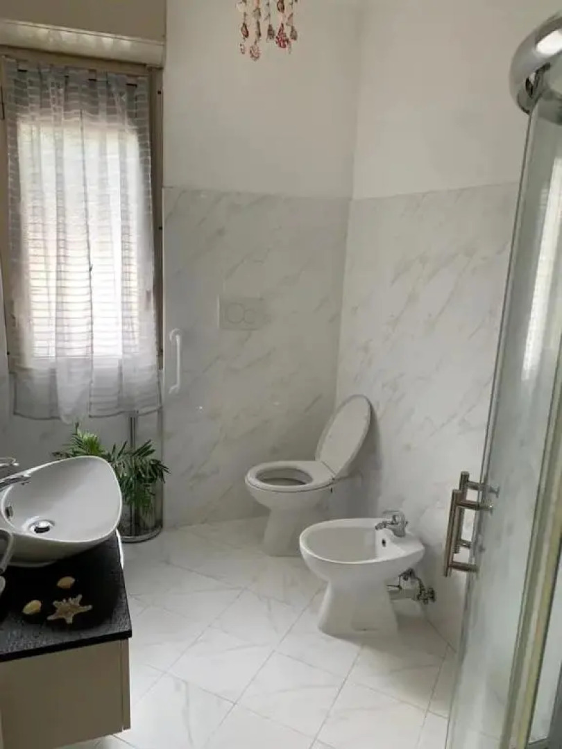 Arenzano, a 2km dal mare