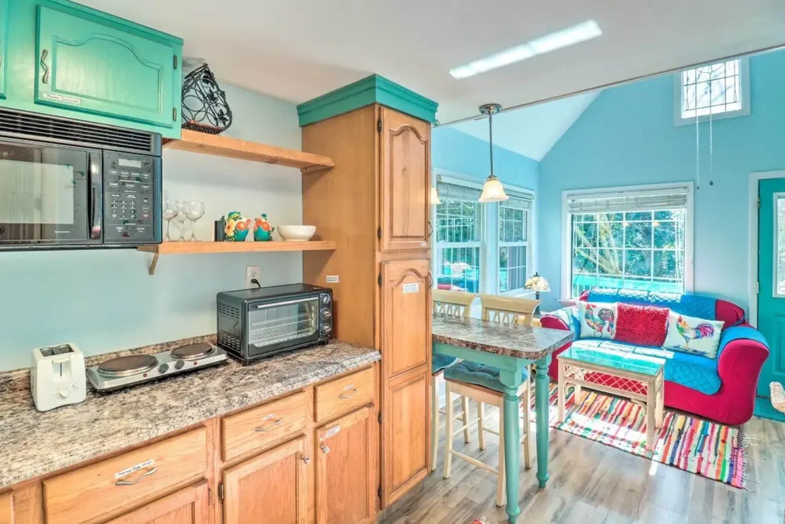 Unique & Cozy Arden Cabin, 6 Mi to Blue Ridge Pkwy