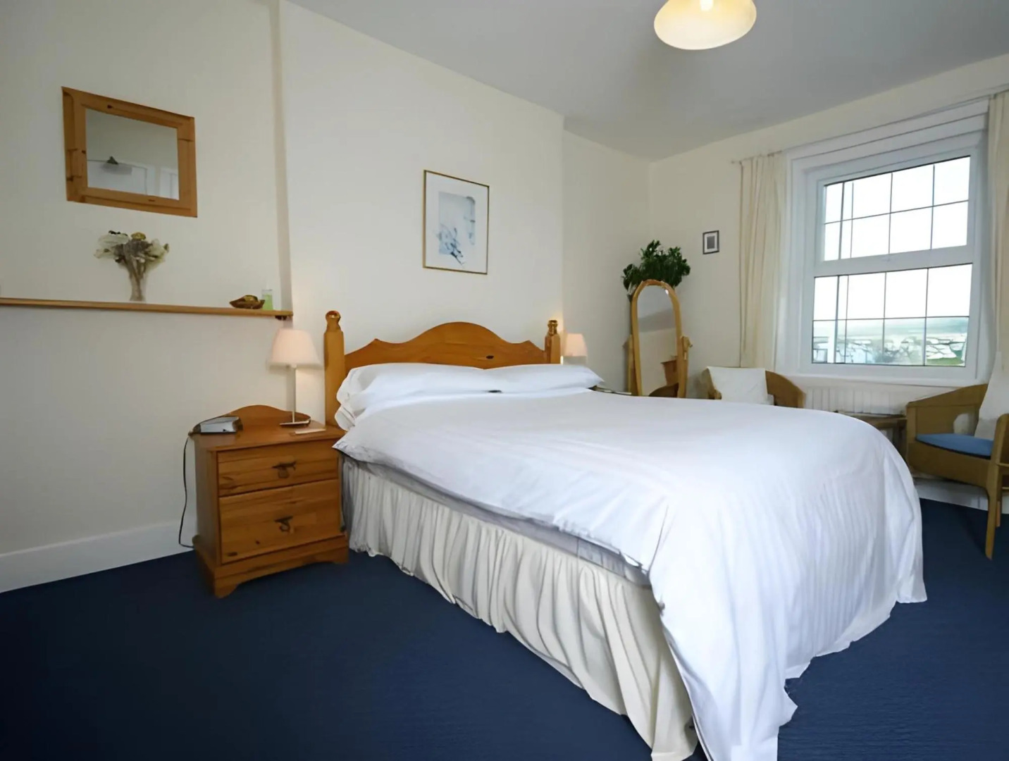 Links Side Guest House