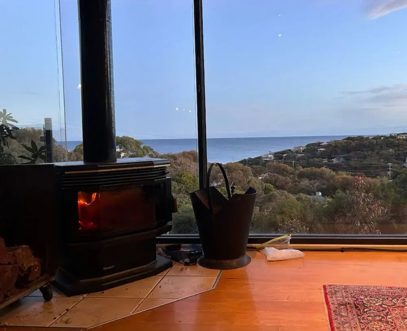 Fairhaven Beach House With Ocean Views and Tranquil Setting