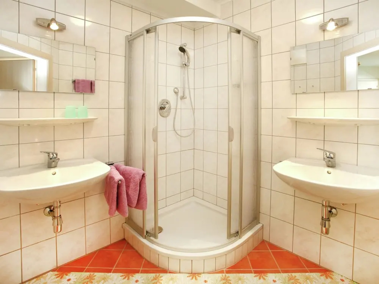 Modern Holiday Home Near the ski Area