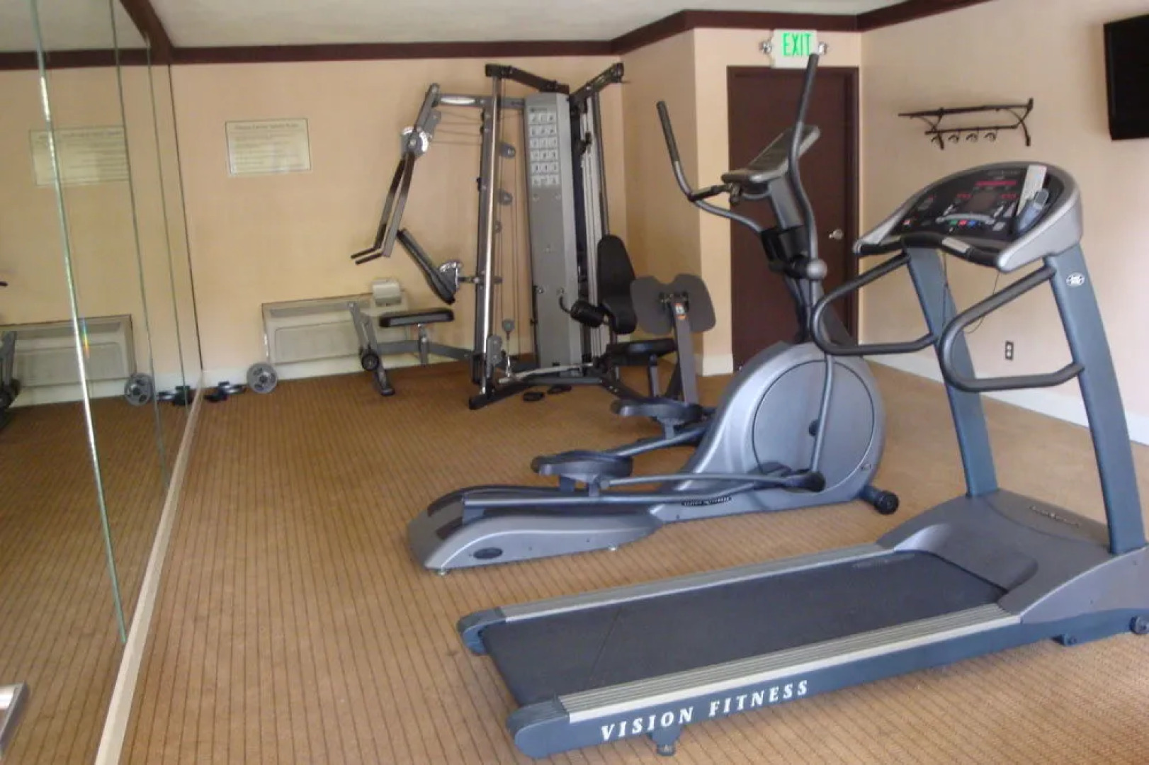 Ramada West Sacramento Hotel and Suites