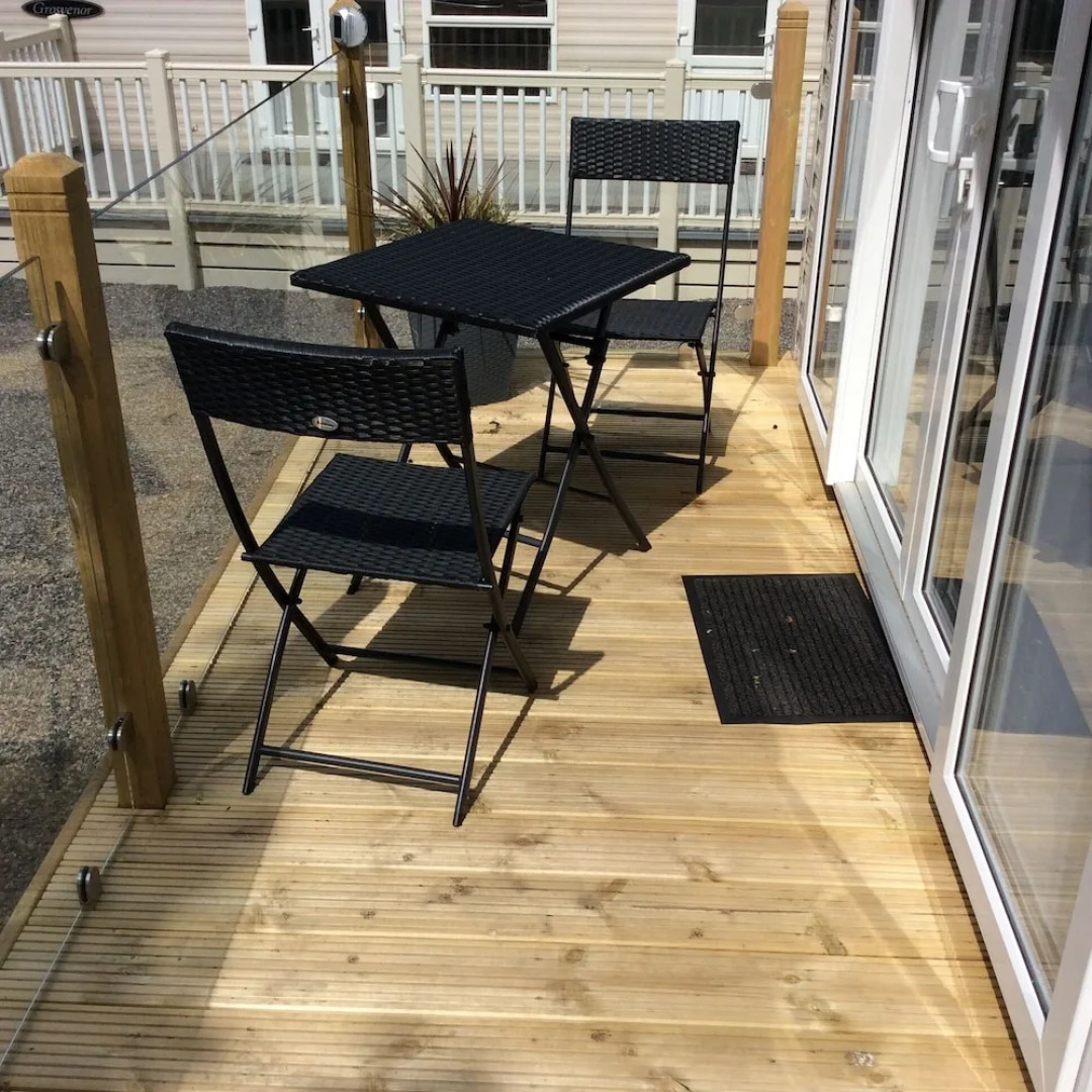 Lake District Western 2-bed Cabin, Pet Frien