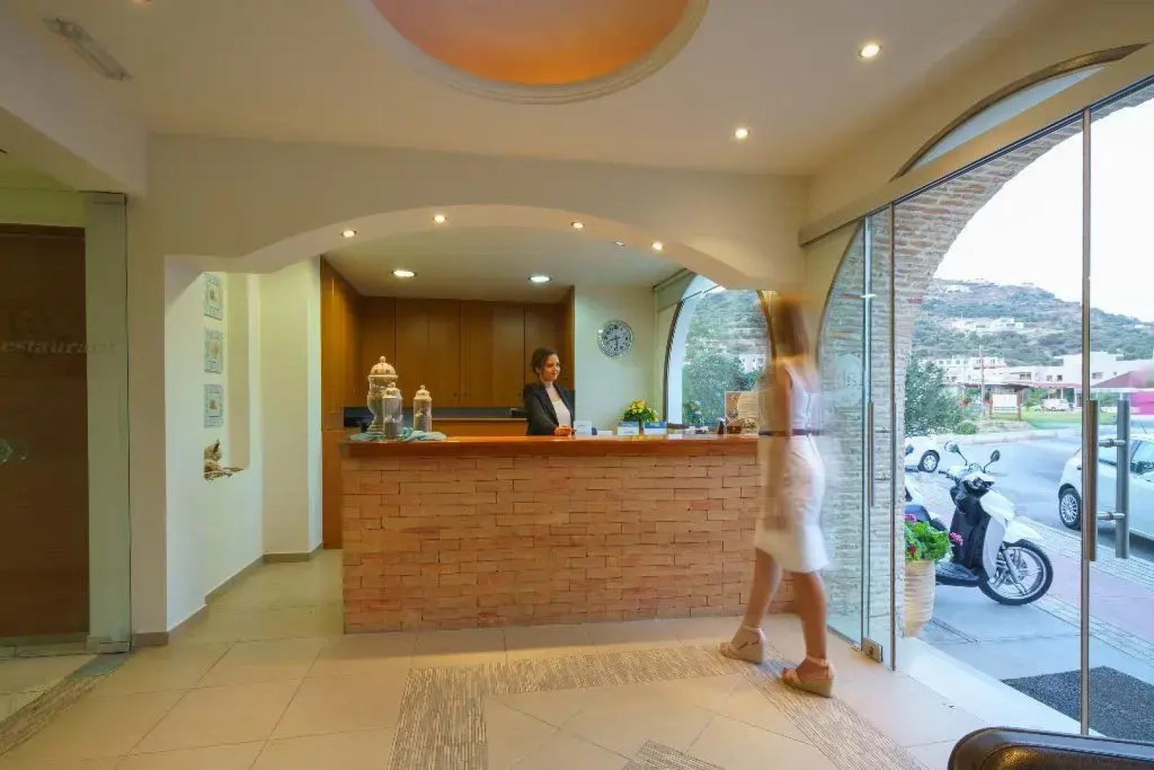 Alianthos Beach Hotel