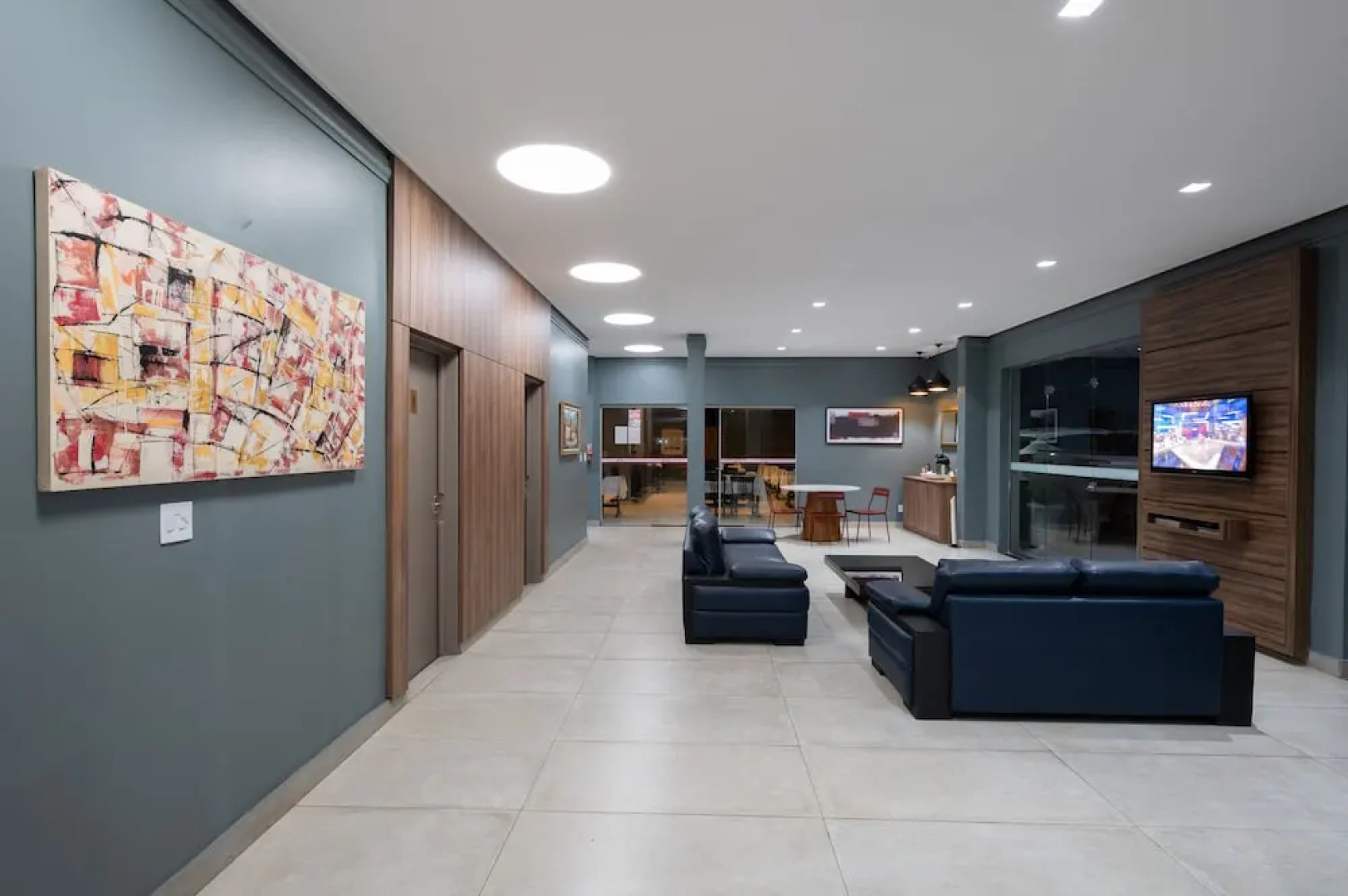 Italian Palace Hotel