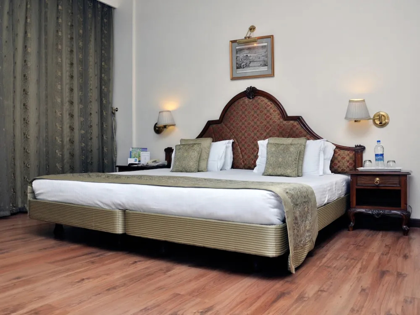 Hotel Clarks Avadh