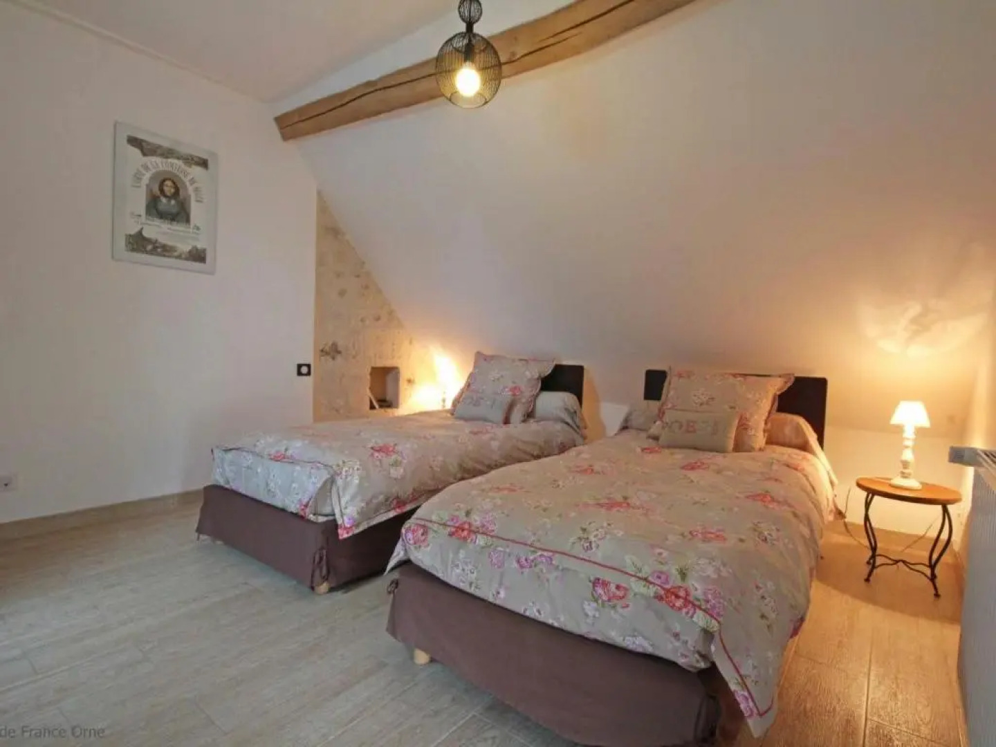 Gîte Coulonges-sur-Sarthe, 7 pièces, 13 personnes - FR-1-497-118