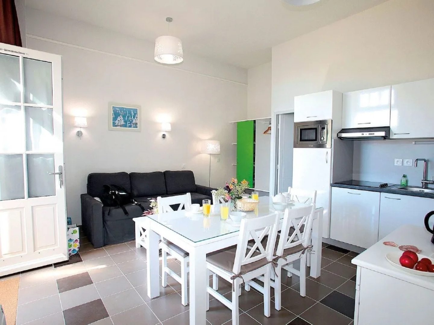 Cozy Apartment in a 17th Century Castle in a Breton Village