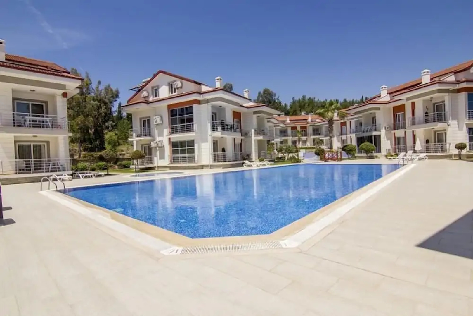 Korfez Garden Apartments