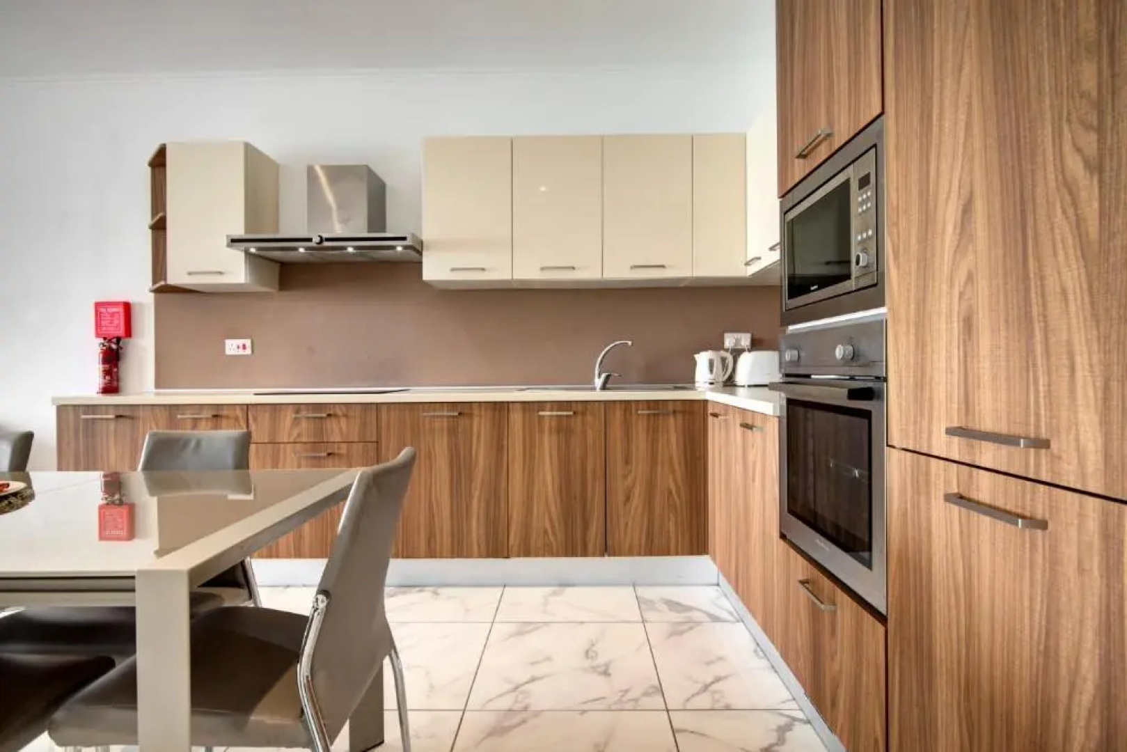 Modern Beach APT w Fantastic Sea Views - 1