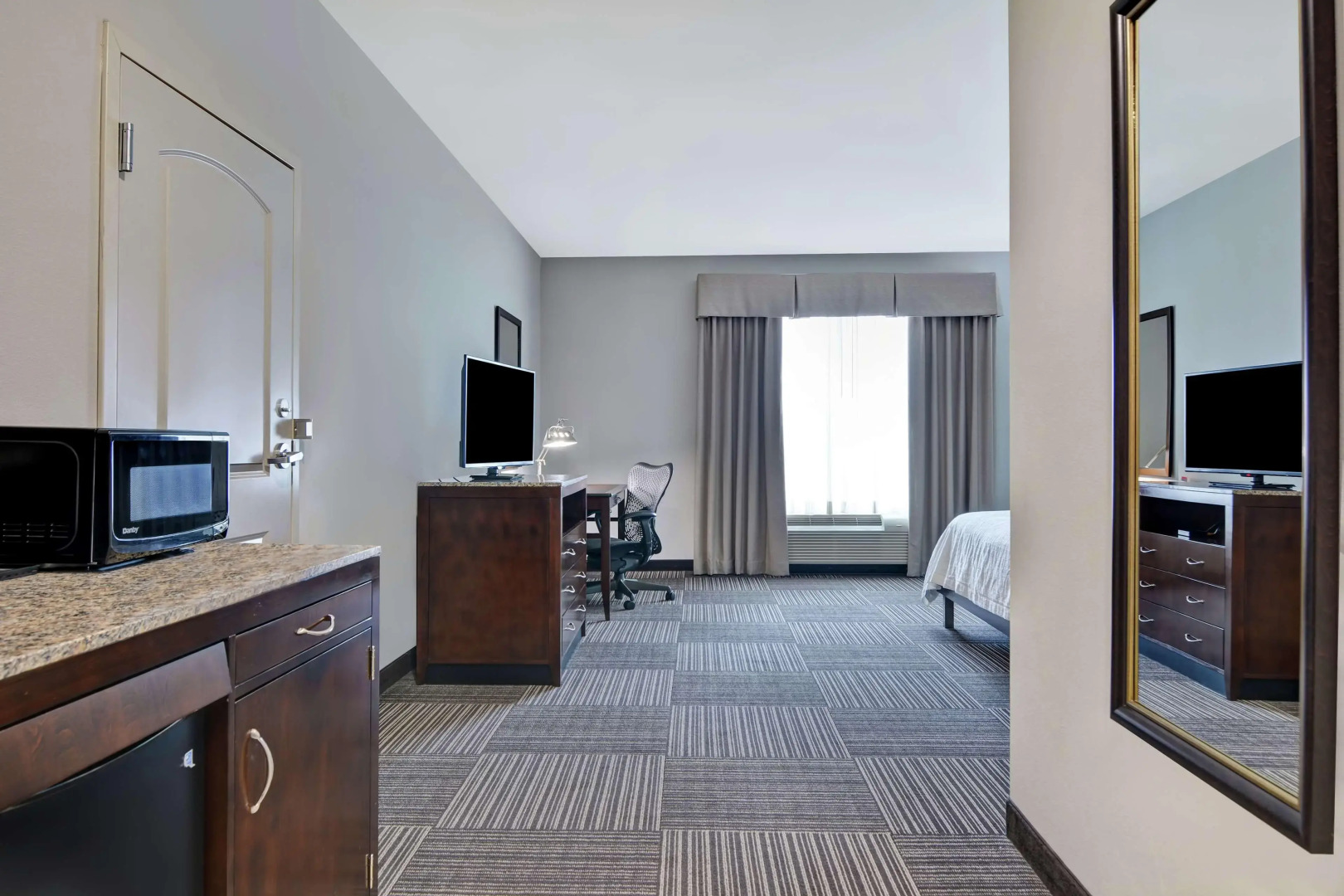 Hilton Garden Inn Fayettevile