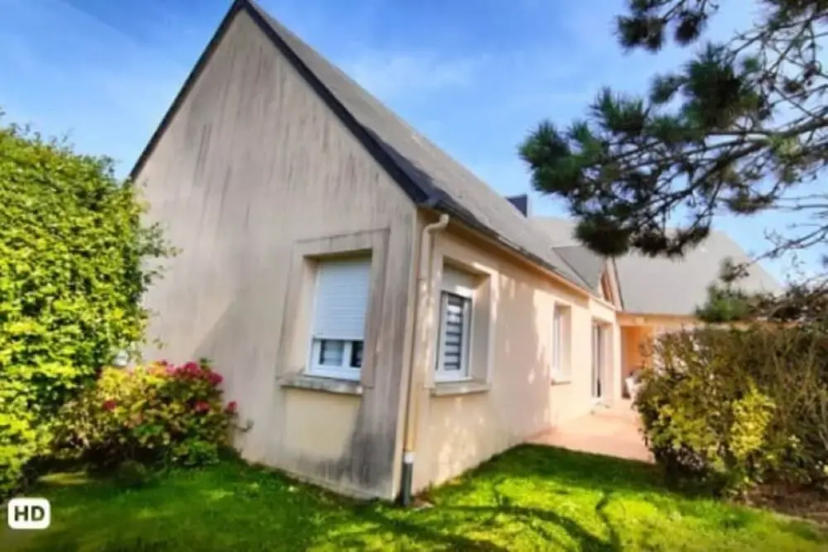 Cottage in Saint Germain sur Ay