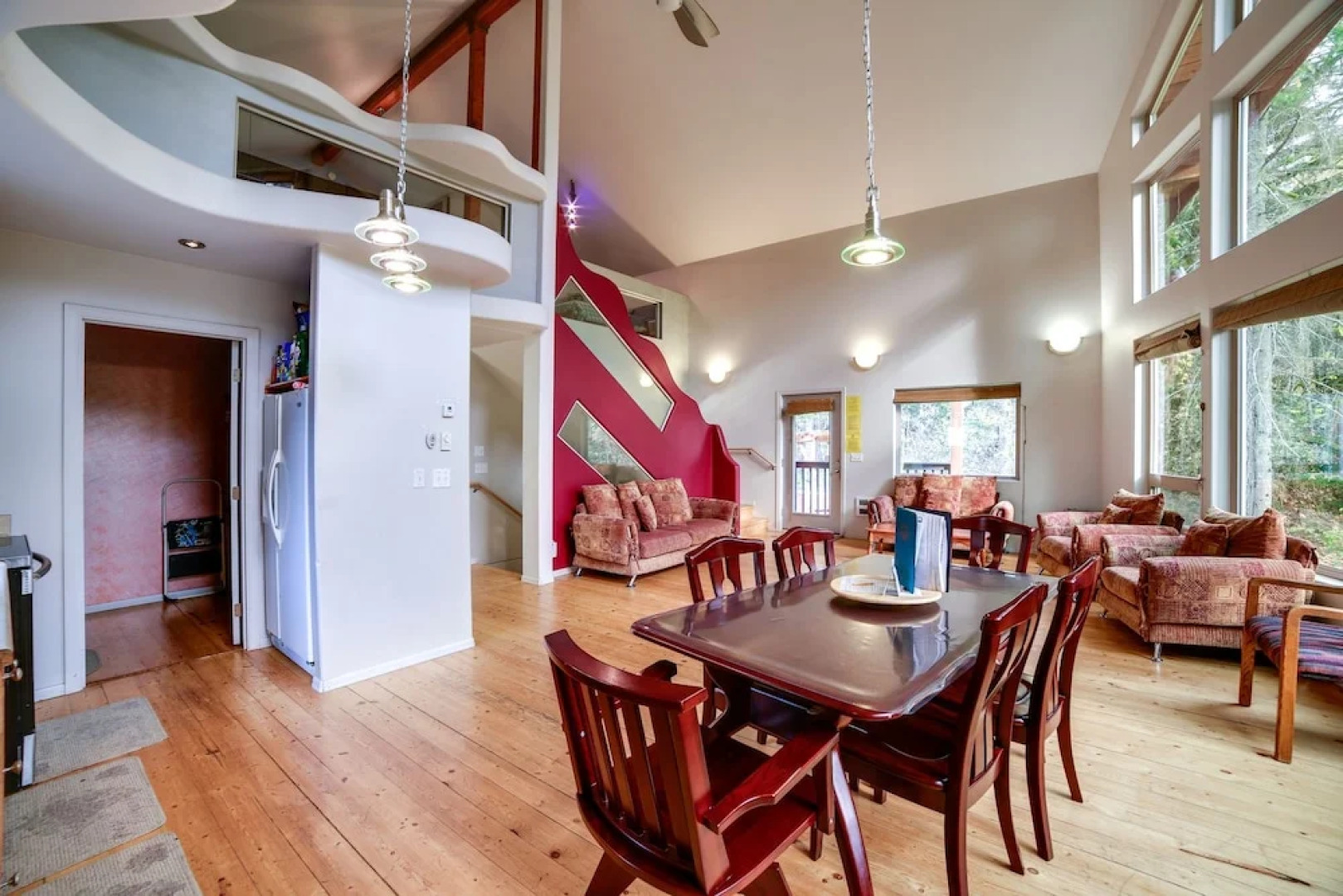 Mt. Baker Lodging Cabin 40 – Pool Table, Sleeps 11! by MBL