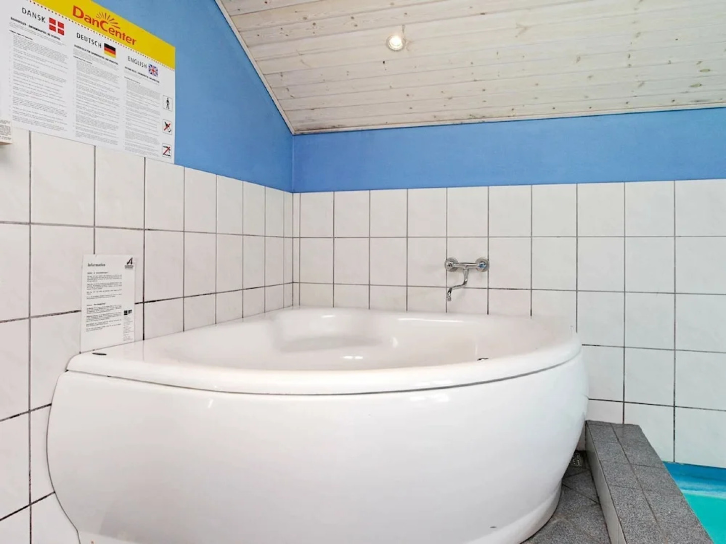 Inviting Holiday Home in Henne With Solarium