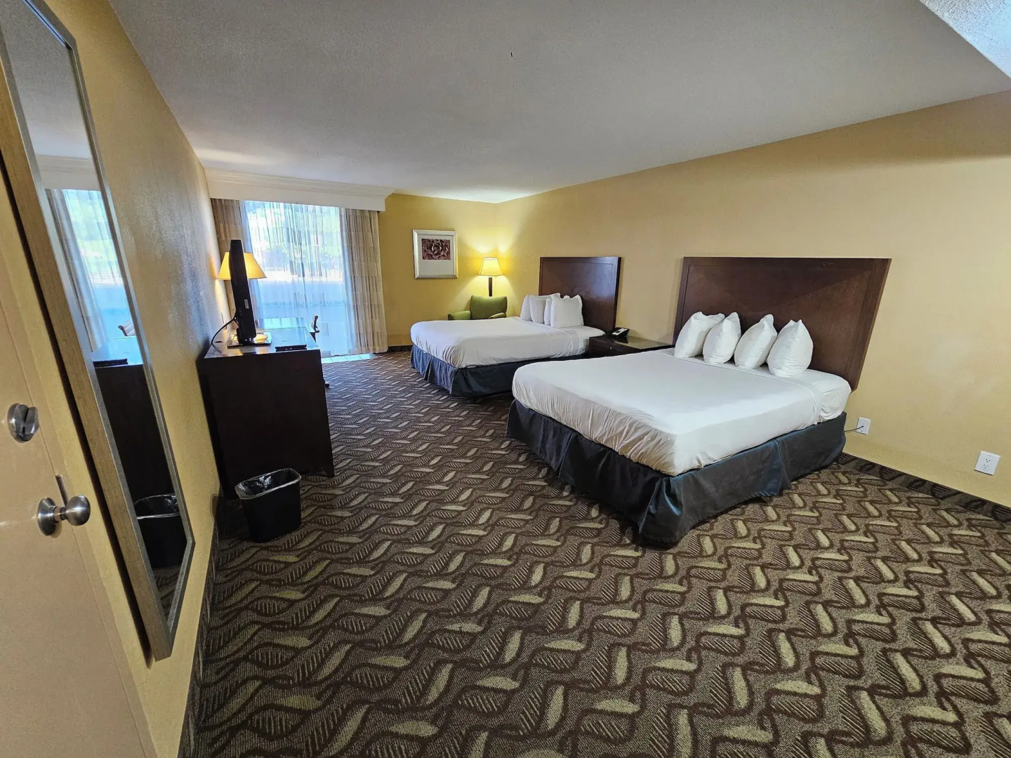 Clarion Inn & Suites Roswell