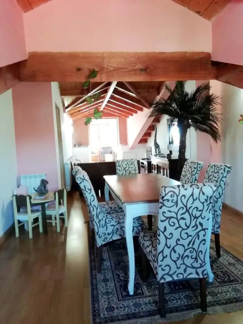 Apartment With 3 Bedrooms in San Andrés del Rabanedo, With Enclosed Garden and Wifi