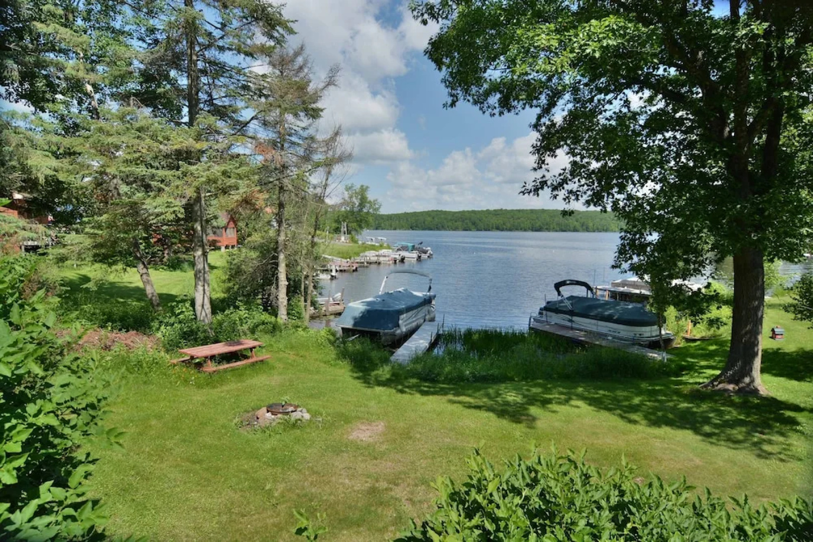 Tranquility Court 3 Bedrooms 1 Bathroom Condo